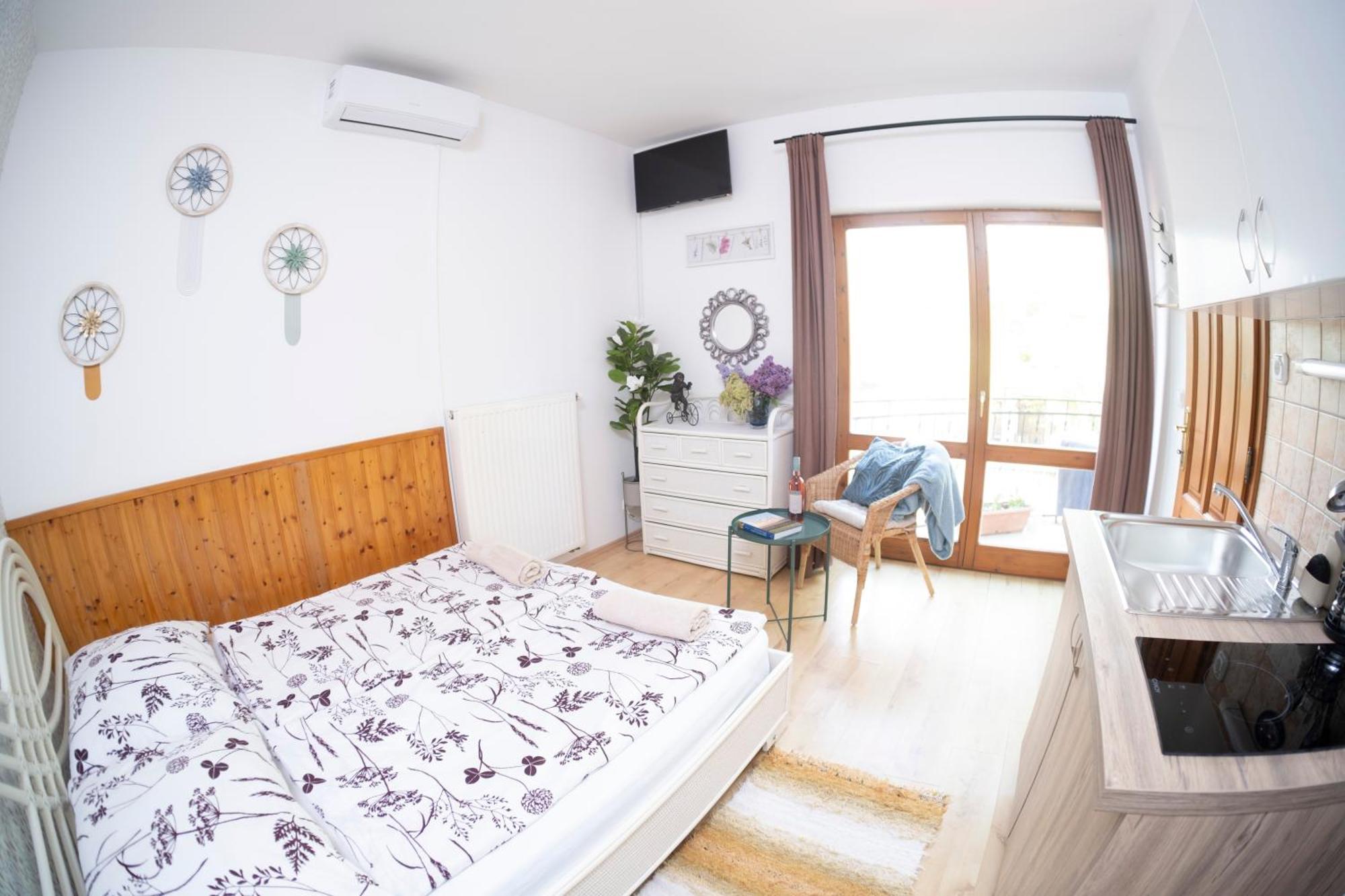 Vicze Apartmanház Siófok Exterior foto