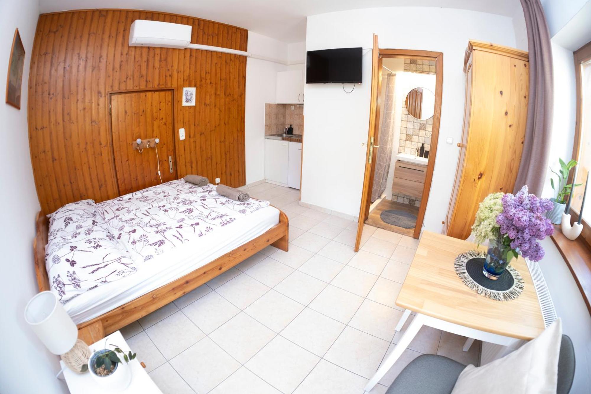 Vicze Apartmanház Siófok Exterior foto